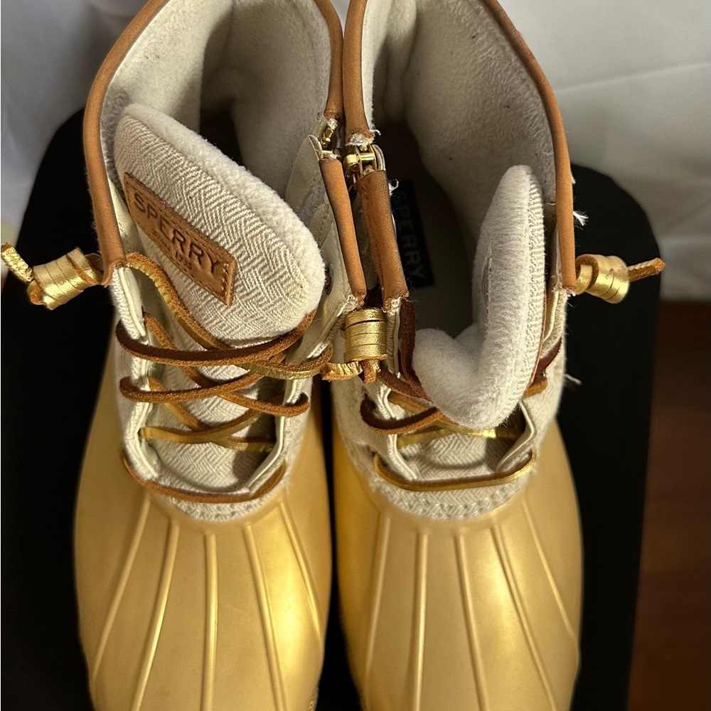 Winter boots - Picture 2 of 5